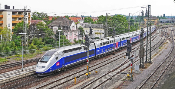 SNCF : selon Guillaume Pepy, la grève devrait coûter "plus de 300 millions d'euros"