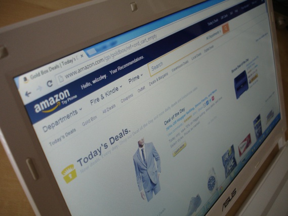 Amazon lance le paiement en espèces en France
