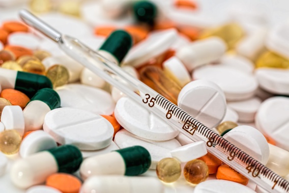 Les médicaments sans ordonnances en accès libre coûtent de plus en plus cher
