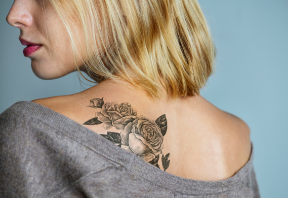 Pour rajeunir sa clientèle, Nivea lance des crèmes pour peaux tatouées