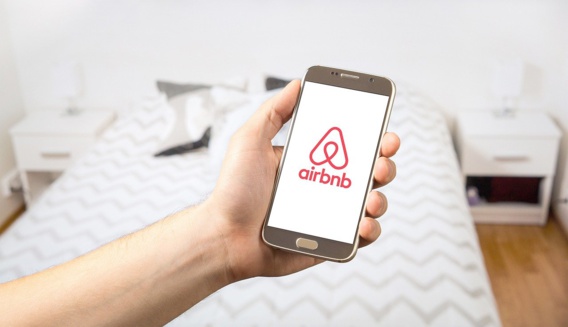 À Paris, Airbnb publie des chiffres qui contredisent ceux de la mairie