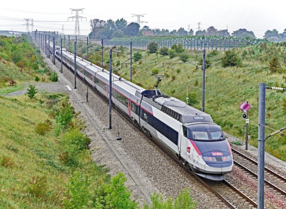 La SNCF va réduire son offre TGV de 70 %
