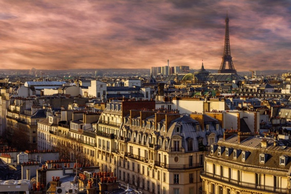 Immobilier : à Paris, le prix du mètre carré recule modestement