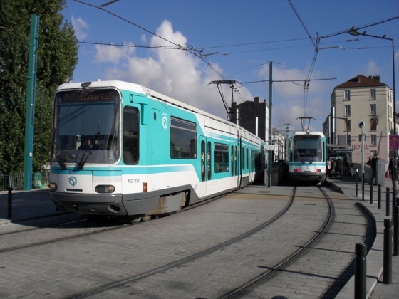 Après les Tramways, la région Ile-de-France compte bien poursuivre sur le voie du transport électrique (licence Creative Commons)
