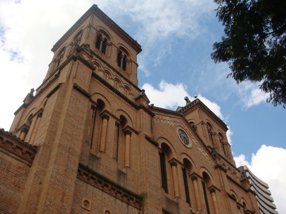 Cathédrale de Medellin (Crédit : Pixabay / Julianza)