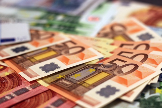 Nouvelle taxe sur les superprofits en Italie