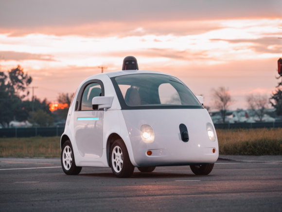 Une voiture autonome doit-elle sacrifier les passagers ou les piétons ?