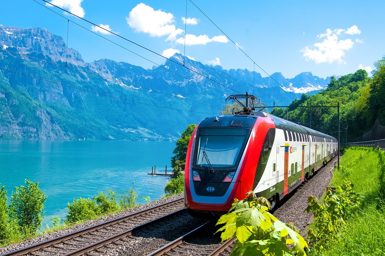 Bombardier pourrait céder sa branche ferroviaire à Alstom