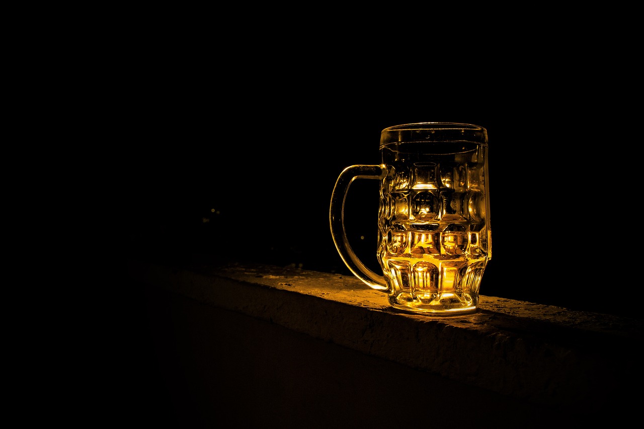 « Unhappy hour » : les pubs anglais augmentent le prix de la bière