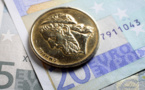 Ouverture de la Bourse d'Athènes à -30% pour les banques