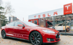 Etats-Unis : Tesla taclé par une association de consommateurs