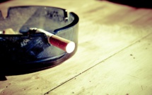 Tabac : plus de 1 000 milliards de dollars qui partent en fumée chaque année