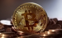 Le bitcoin dépasse les 30.000 dollars