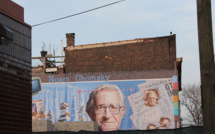 Entretien avec Noam Chomsky : "le marché des relations publiques, une industrie de propagande"
