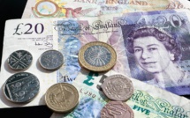 Brexit : la livre sterling plonge face à l'euro