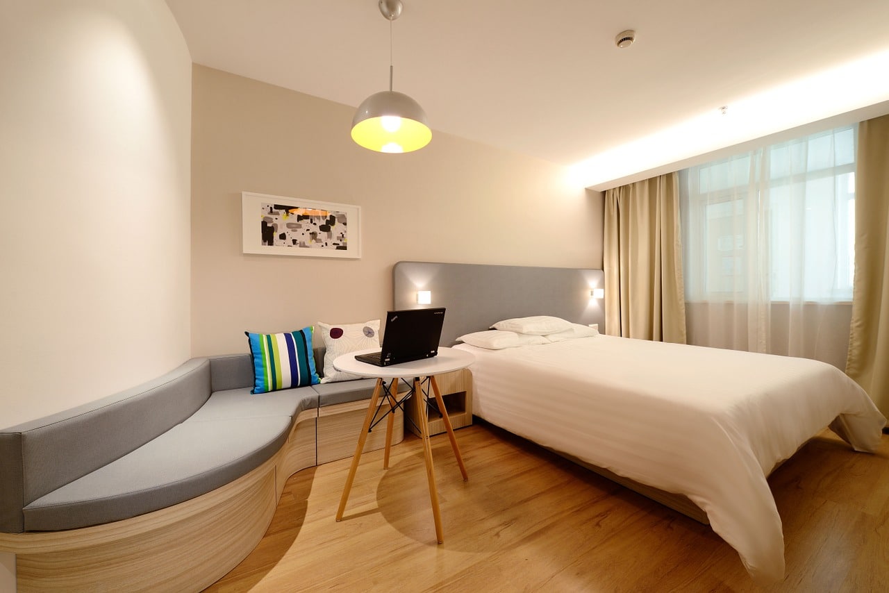 Airbnb paie très peu d’impôts en France