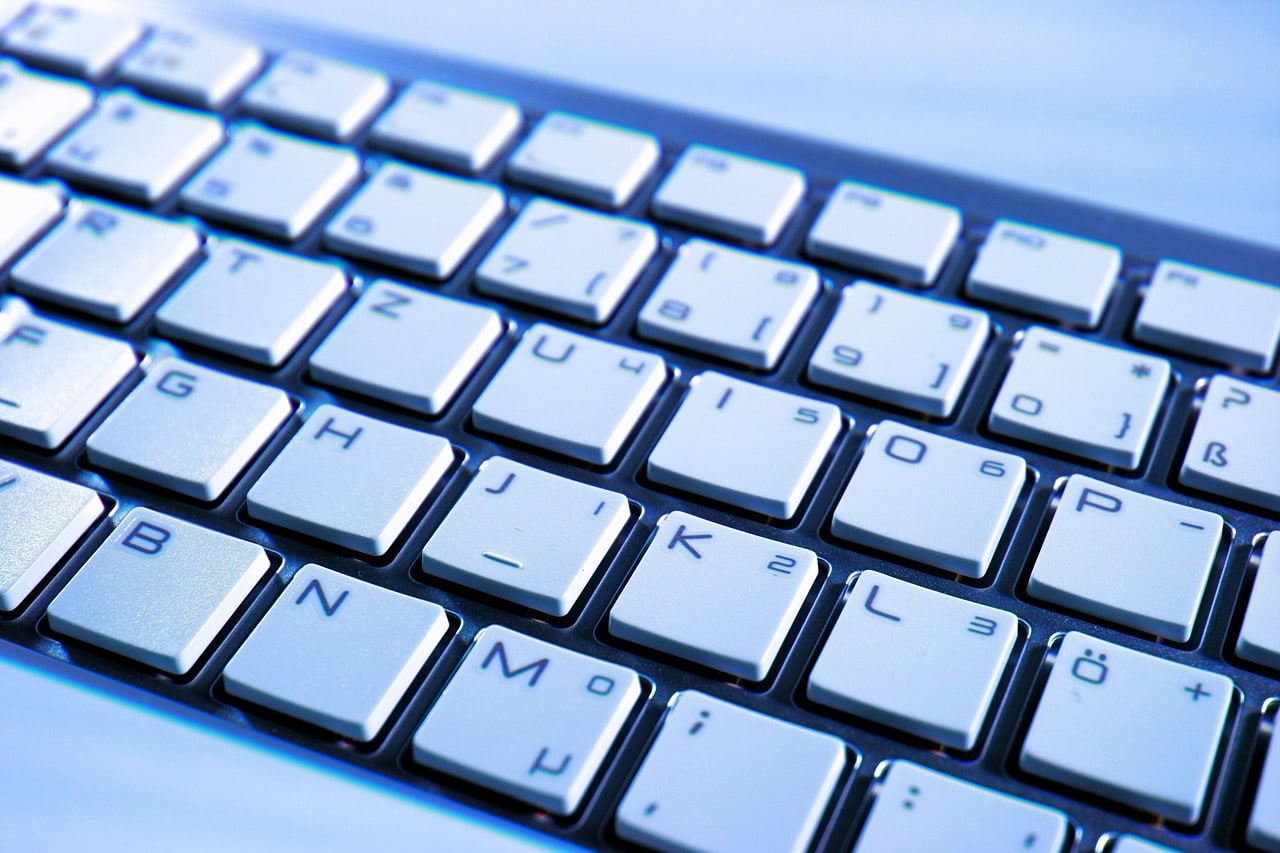 Les ventes de PC baissent en France moins vite qu’ailleurs dans le monde