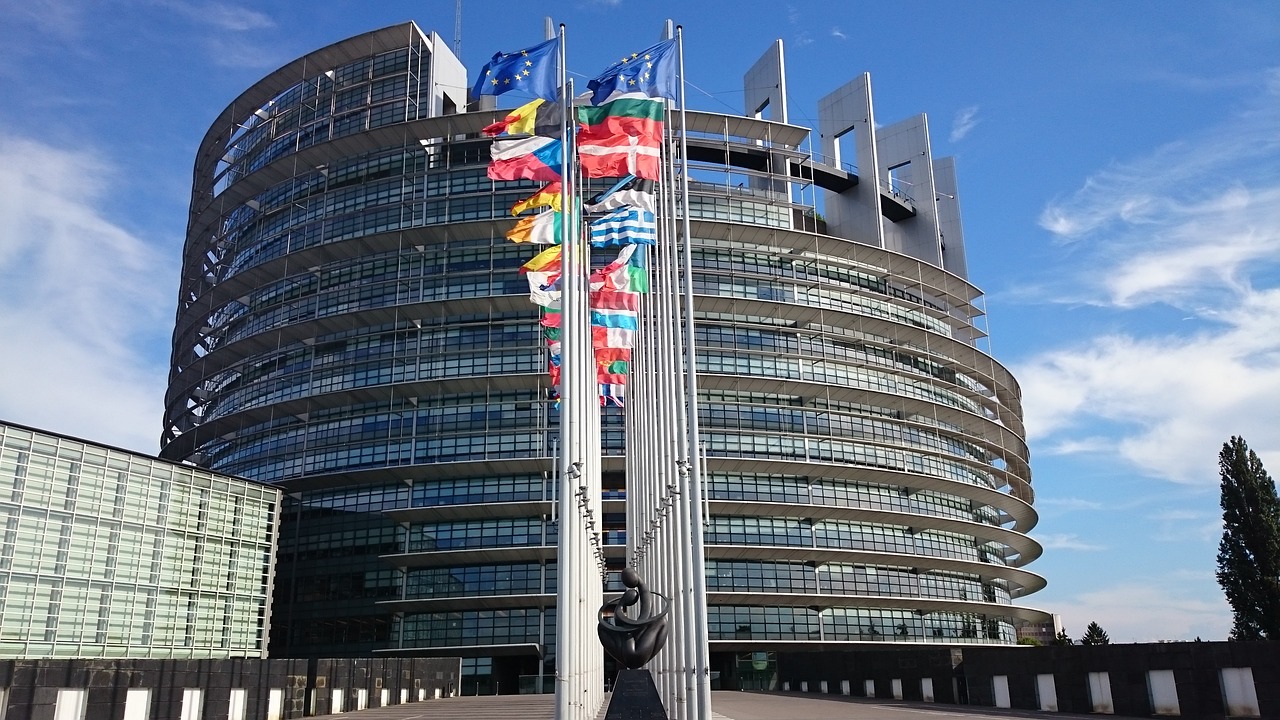 Jean-Claude Juncker double le fonds d'investissement européen