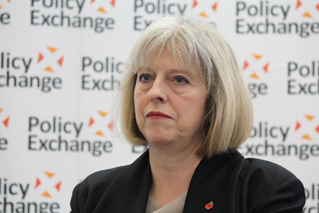 Theresa May agite la menace d'une guerre commerciale