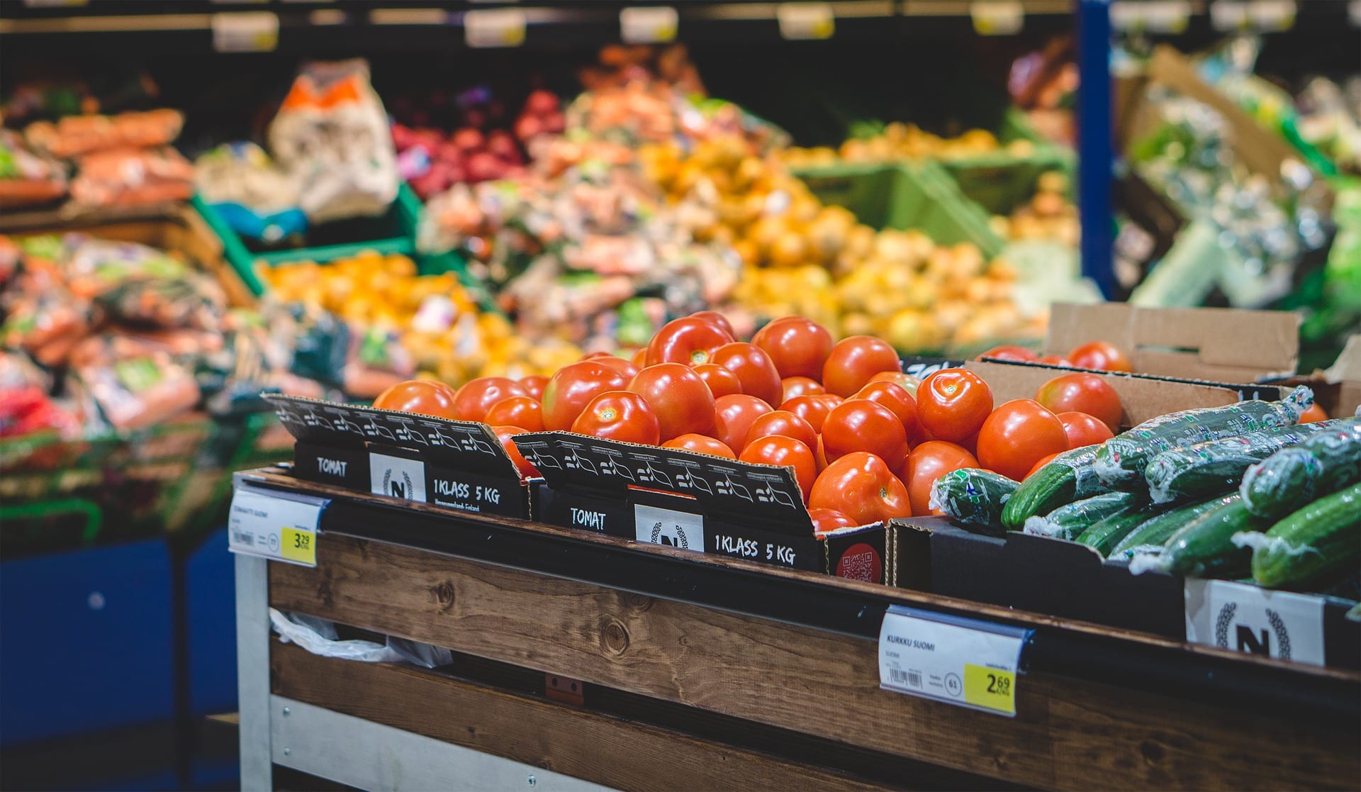 Grande distribution : les prix baissent légèrement