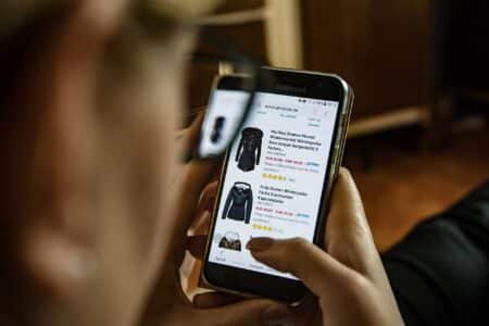Soldes : les Français sont toujours plus nombreux à se tourner vers Internet