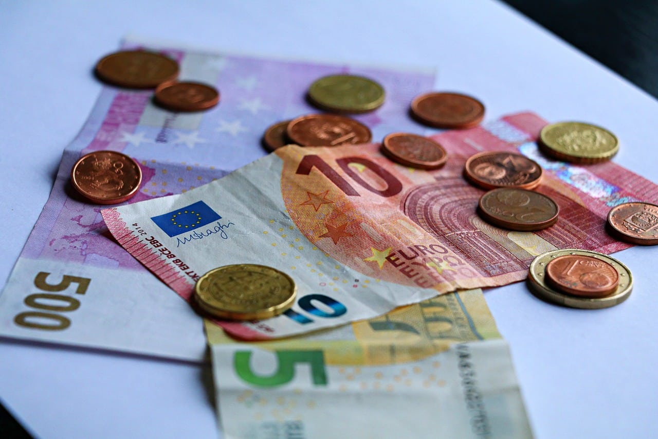 Le paiement des impôts en espèces, bientôt possible au bureau de tabac