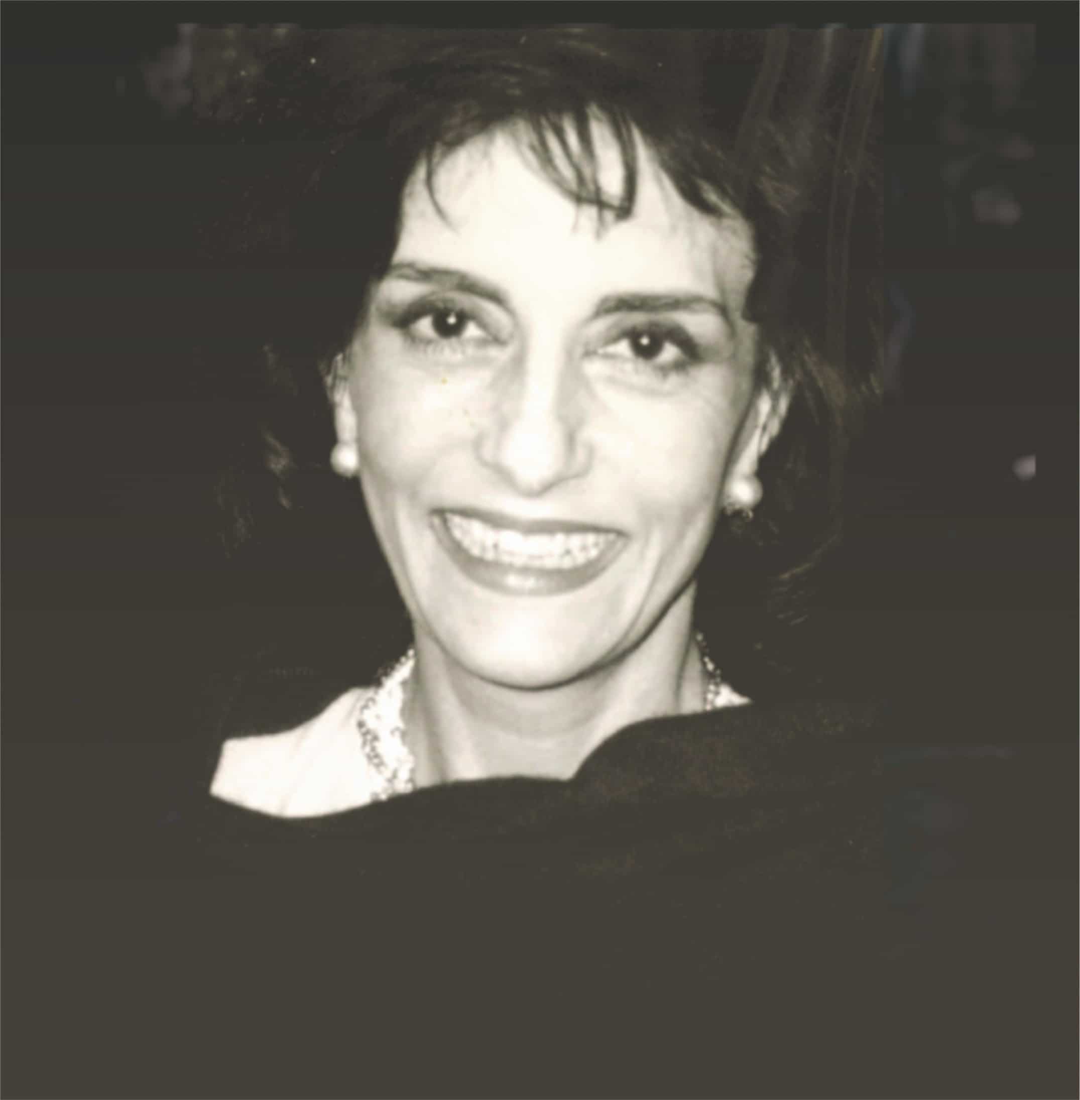 Annamaria Mitterrand : "La dépense incontrôlée est une drogue qui aliène"