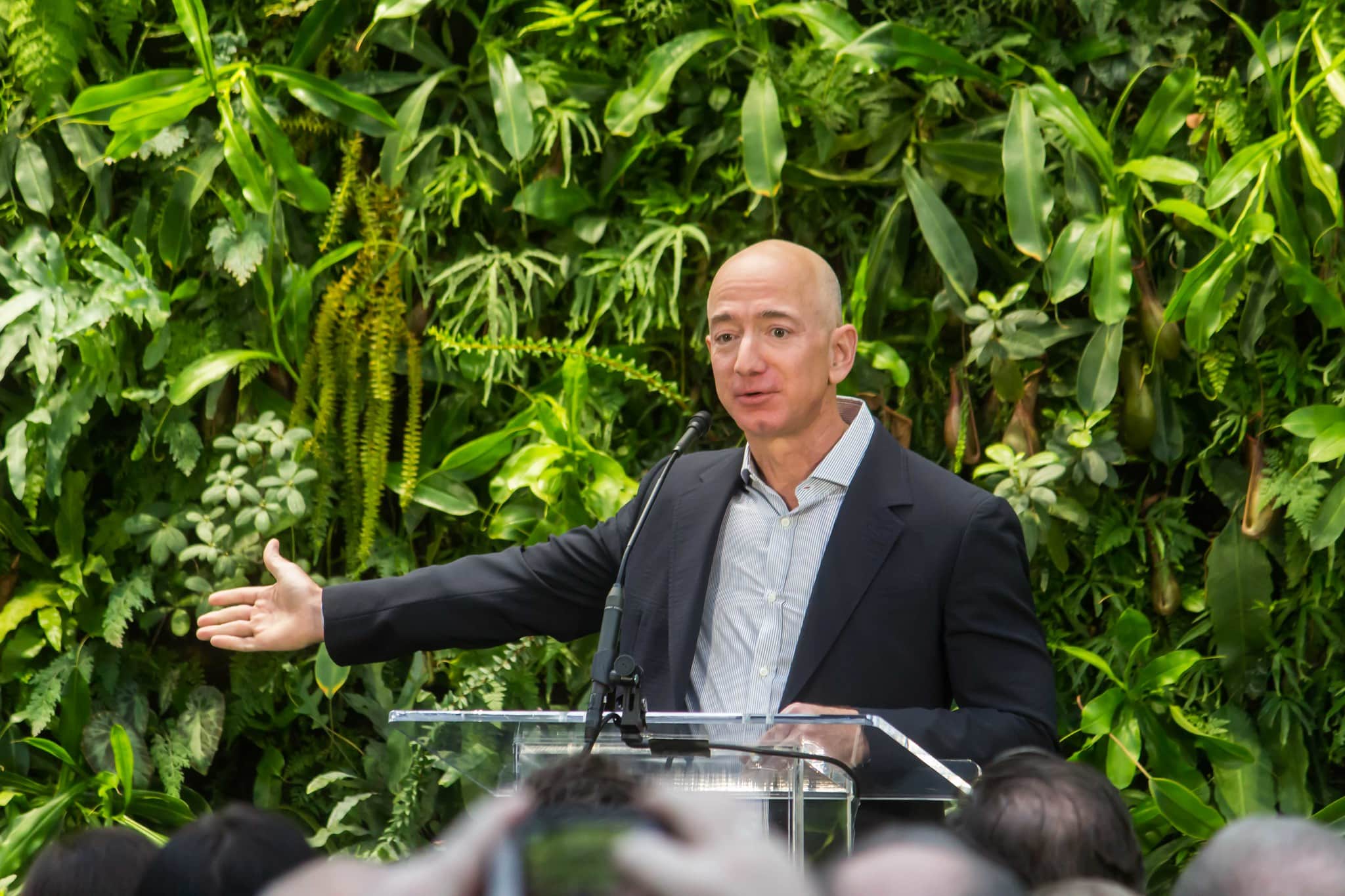 Jeff Bezos bat un nouveau record de richesse