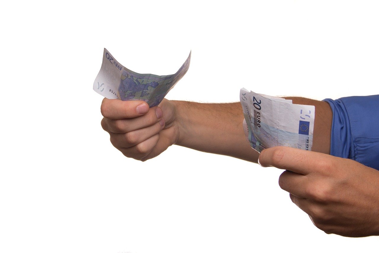 Certains salariés des Pages Jaunes devront rembourser jusqu’à 8.000 euros de trop-perçu