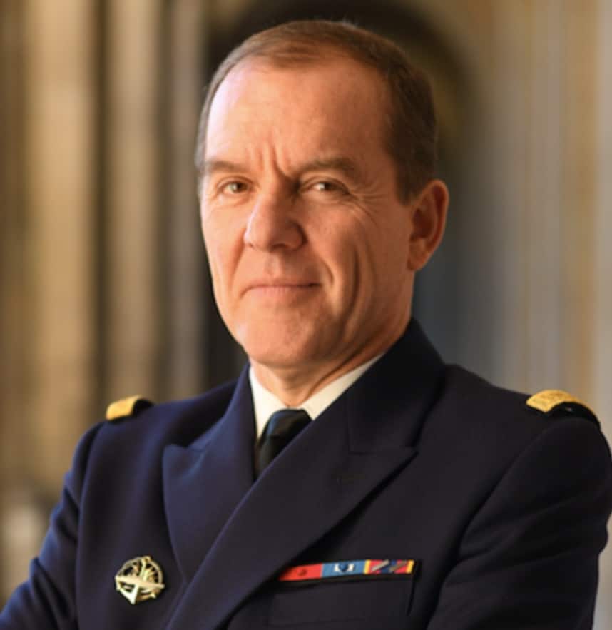 Loïc FINAZ, amiral, entrepreneur et poète