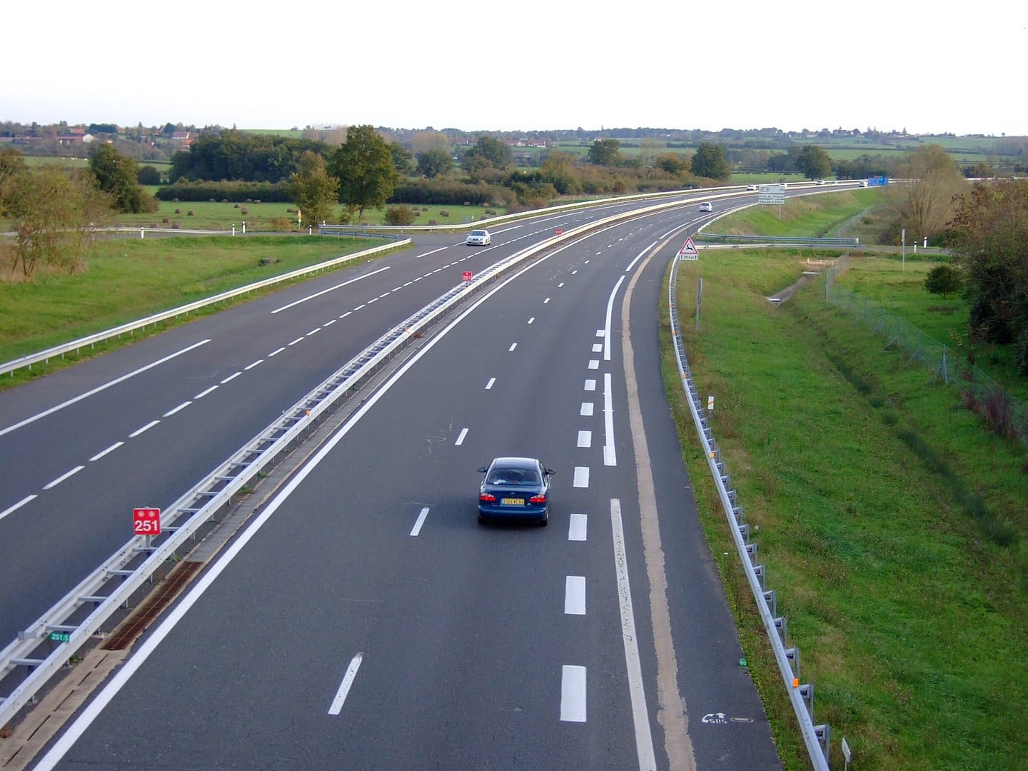 Autoroutes durables, le gouvernement se montre vigilant