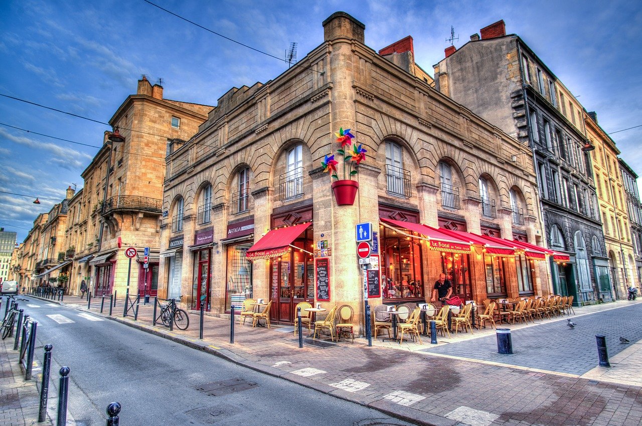 Axa : 300 millions d'euros pour les restaurateurs