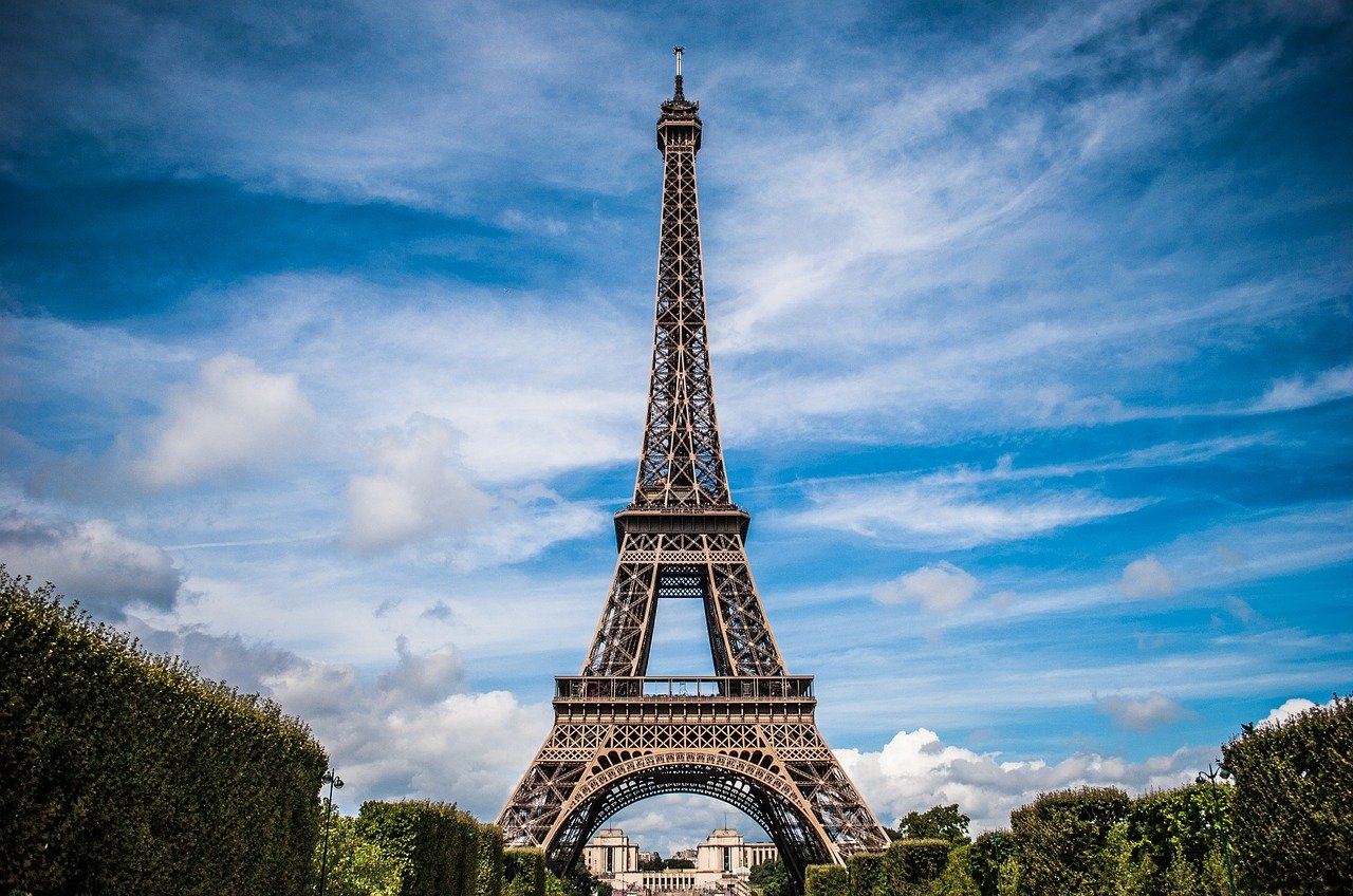 La balance commerciale de la France penche toujours plus dans le rouge