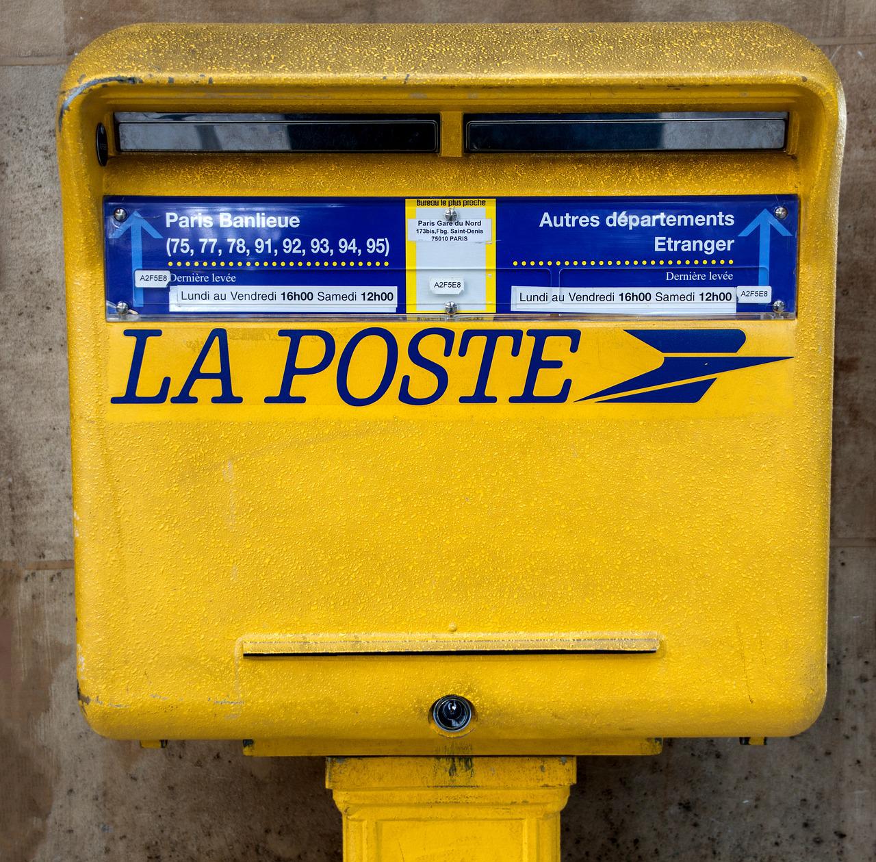 La Poste annonce la fin du timbre rouge