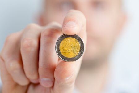 Le cash reste le mode de paiement préféré des Français