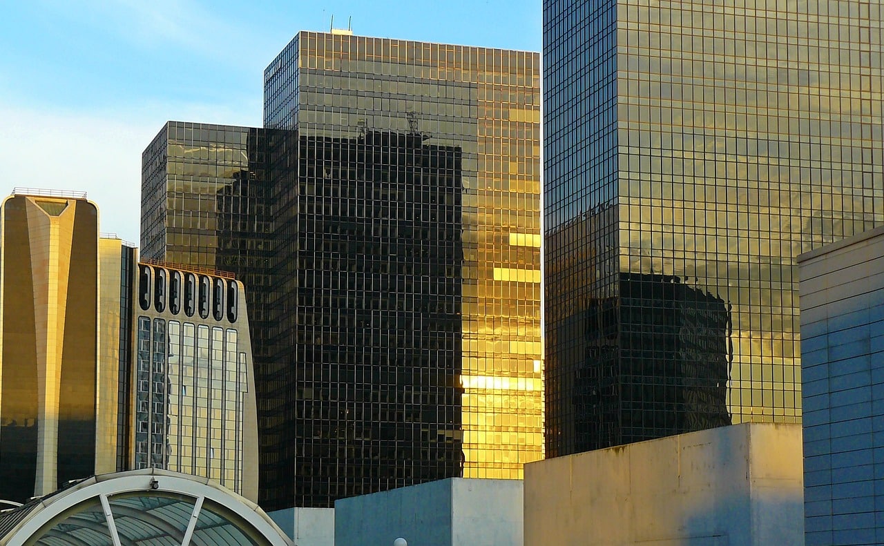Paris confirme son statut de hub financier en Europe après le Brexit