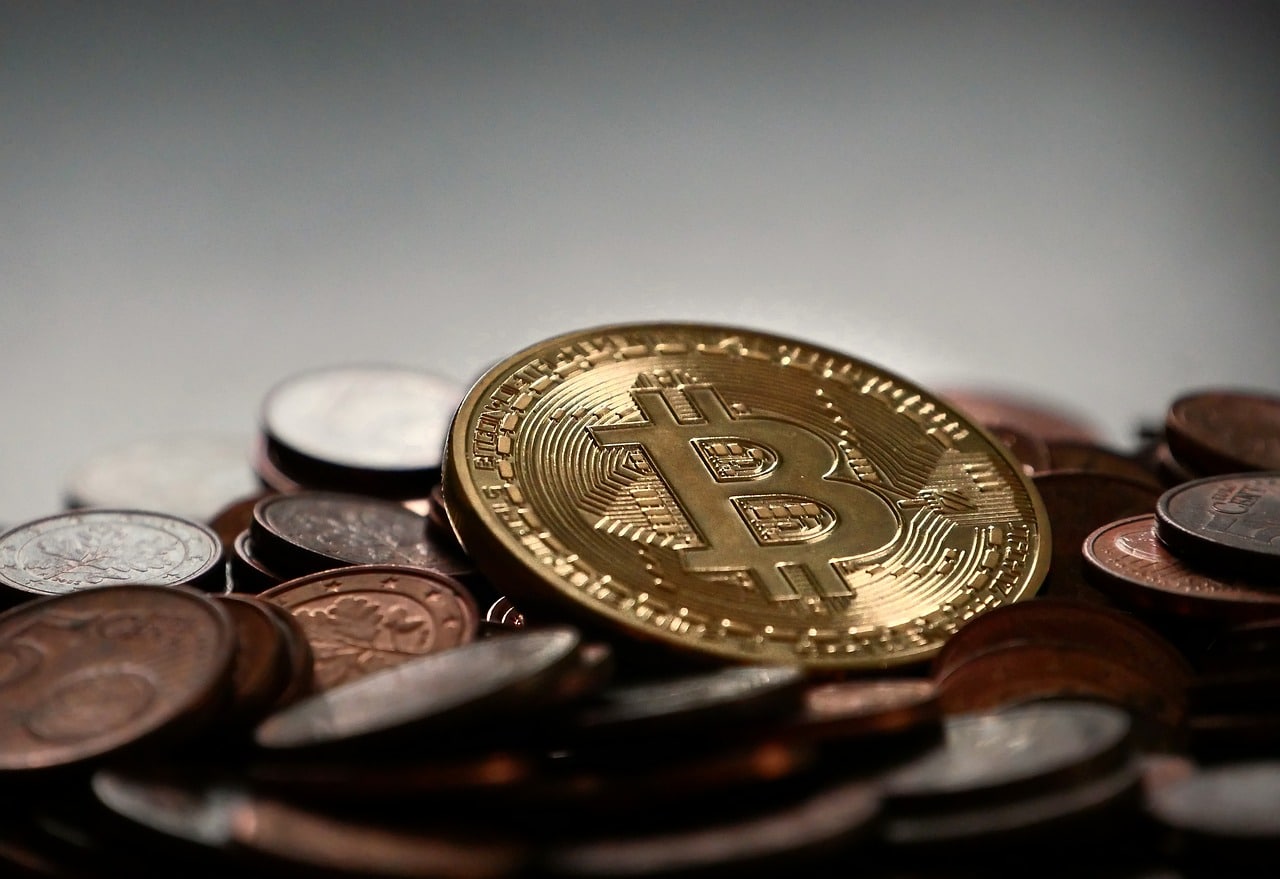 Binance en pleine tempête, le PDG démissionne