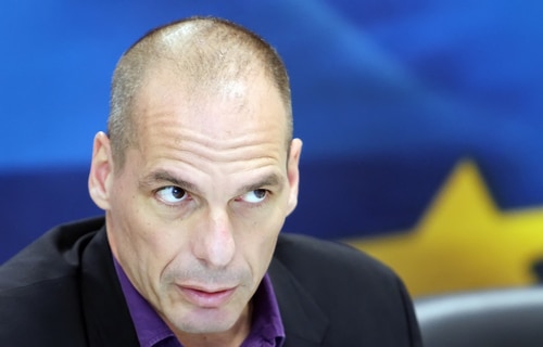 Yanis Varoufakis vote oui aux réformes de rigueur en Grèce