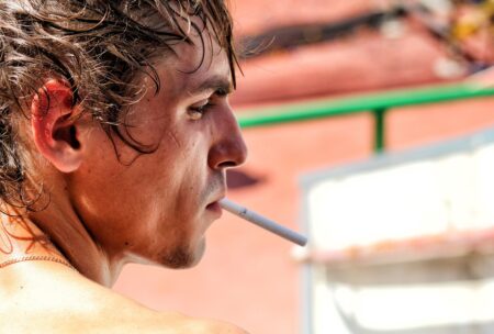 Moins de tabac consommé, moins de recettes fiscales pour l'État