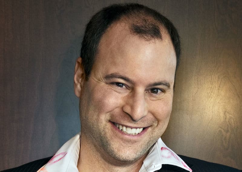 En plein scandale, le PDG d'Ashley Madison est débarqué