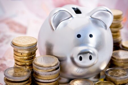 Piggy Bank 4757810 1280