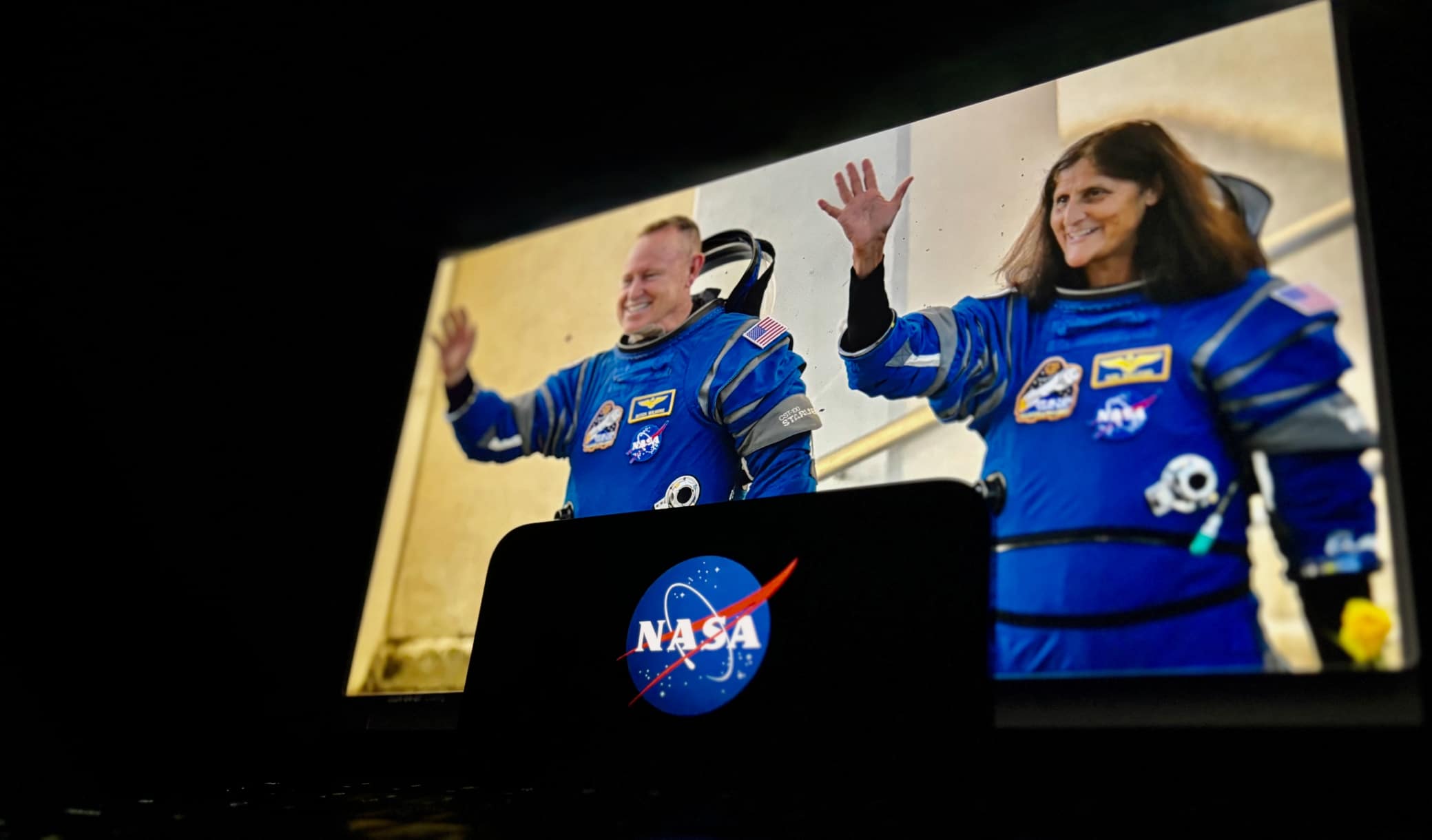 Neuf mois dans l’espace : voici combien ont gagné les astronautes de la NASA