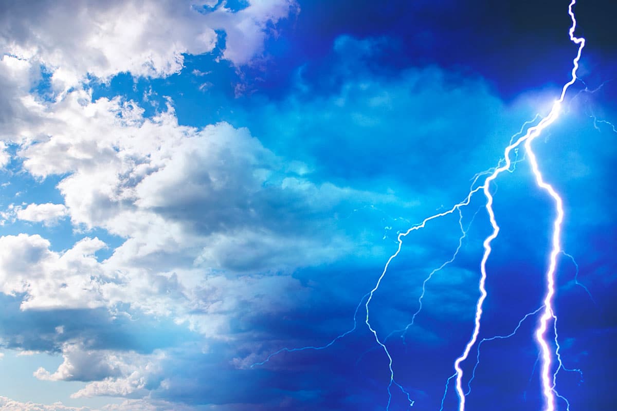La France secouée par les orages et la vigilance jaune