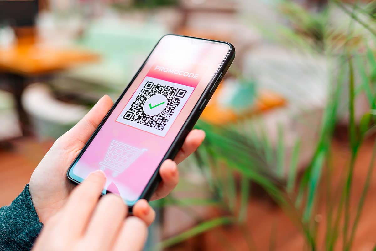 Shutterstock 1947682888