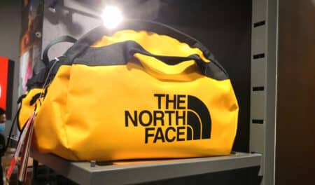 Des sacs The North Face à 1,95 euros : attention à ne pas tomber dans le piège Facebook