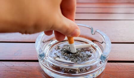 En France, près d'une cigarette sur deux provient de la contrebande