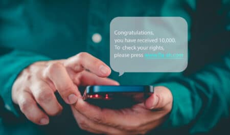 Attention arnaque : ne répondez pas à ce SMS de l'Agirc Arrco