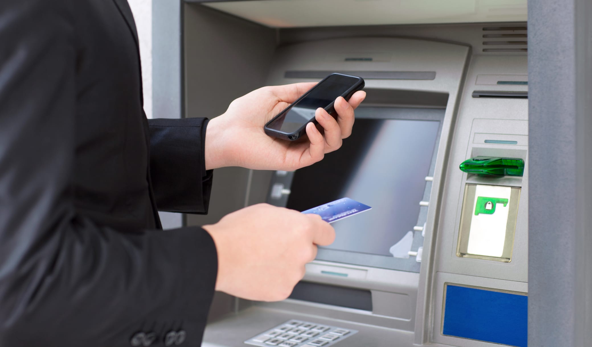 Vous pouvez maintenant retirer de l'argent avec votre téléphone