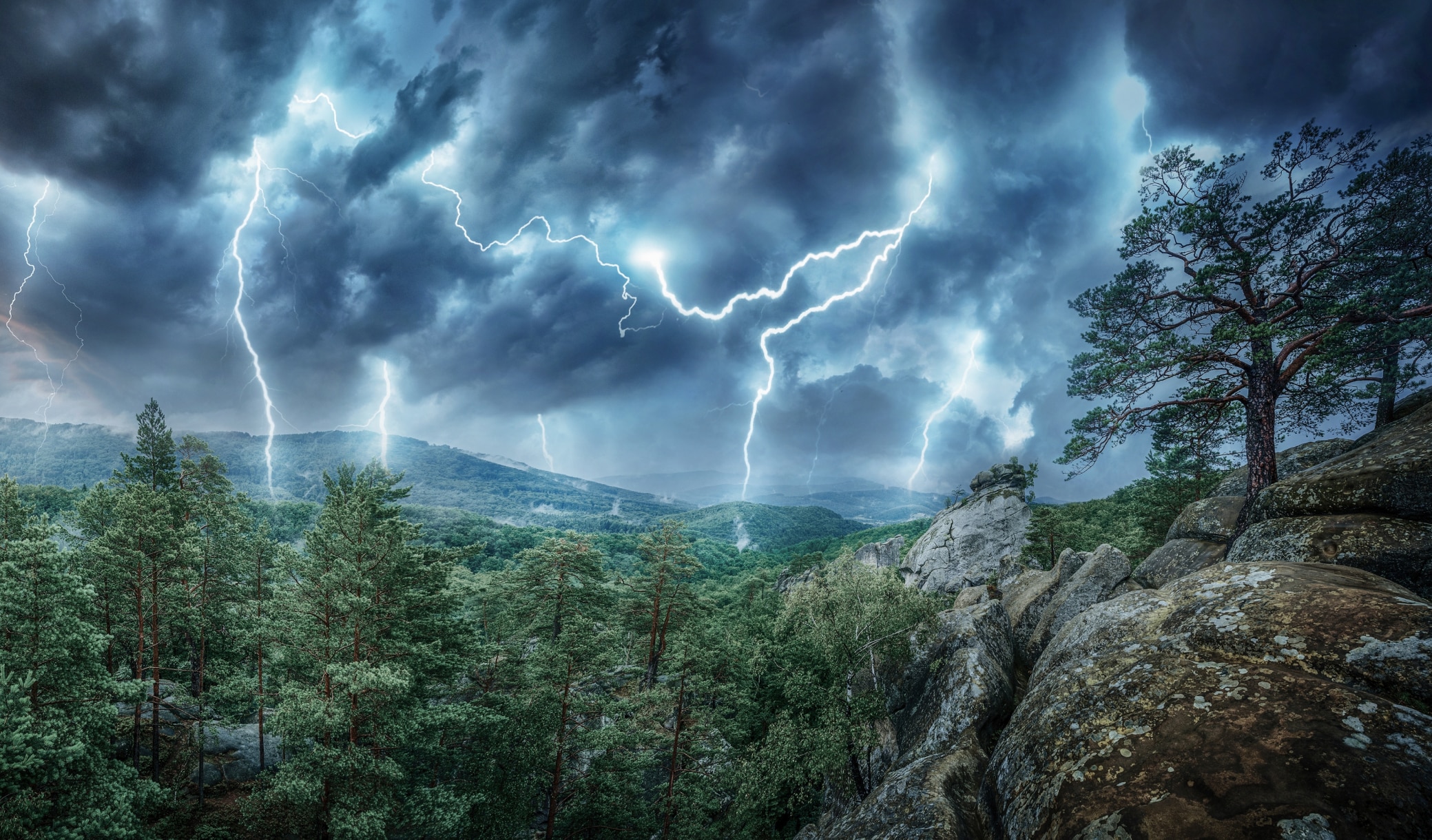 Vigilance orange : après les fortes chaleurs, des orages violents arrivent