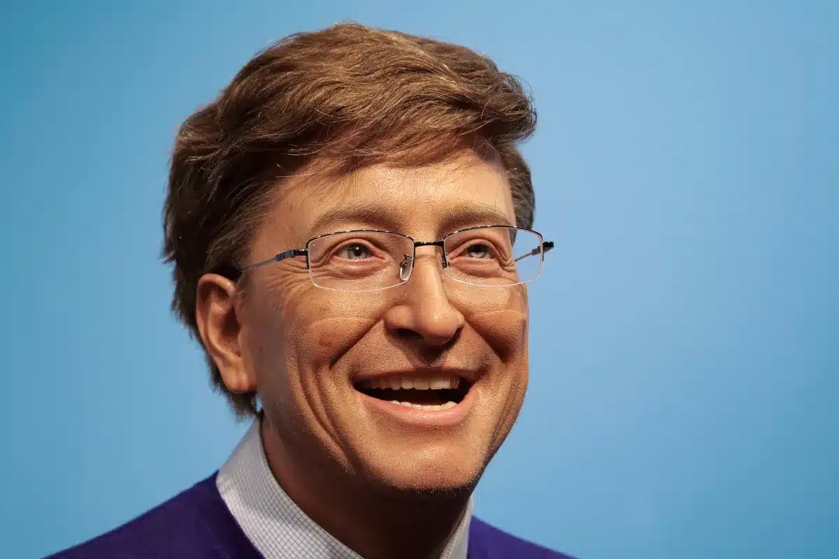 Si vous ne faites pas l'un de ces trois métier, l'IA pourrait voler votre poste selon Bill Gates